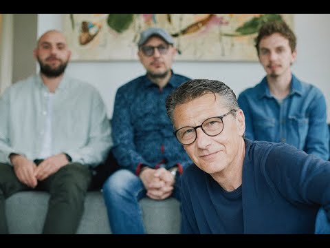 Intervista a Gegè Telesforo: "Impossible Tour Live" e un nuovo programma in tv con Renzo Arbore