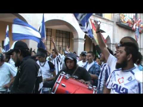 "La Demencia Celaya- Caravana" Barra: La Demencia • Club: Celaya • País: México