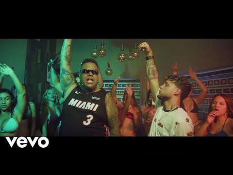 Akapellah, Adso Alejandro - ¿Que Nalgas Son Esas?