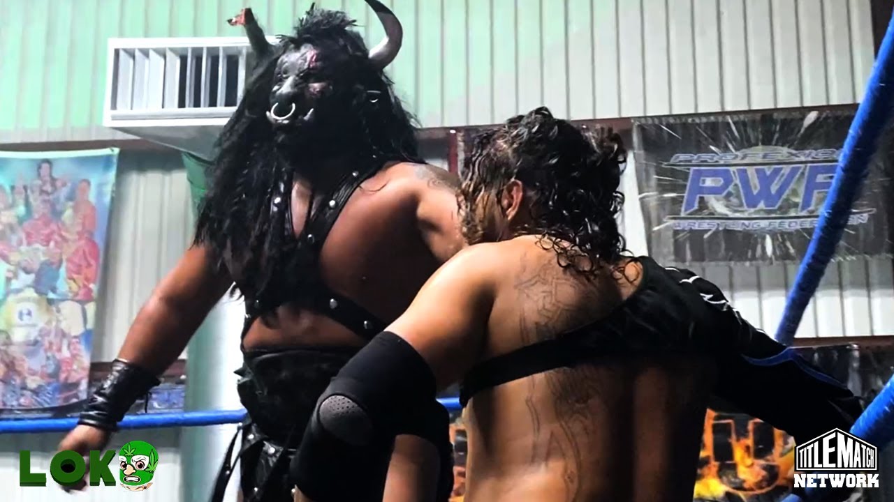 El Cuervo vs Black Taurus (Lucha Libre AAA) Loko Wrestling - Title Match Network