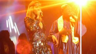 Chimène Badi Ain&#39;t no mountain high enough Olympia o3.12.12