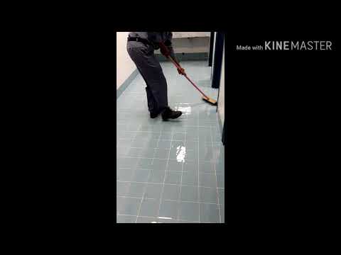Floor tiles cleaning