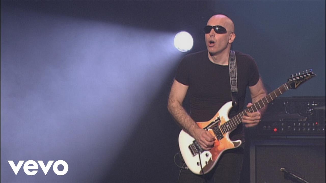 Joe Satriani - Super Colossal (from Satriani LIVE!) - YouTube
