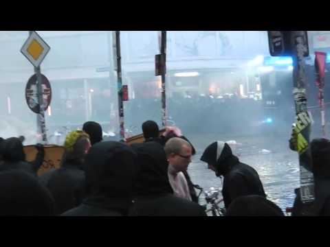 2013.12.21 - Rote Flora Schanze Hamburg Krawalle 15:17