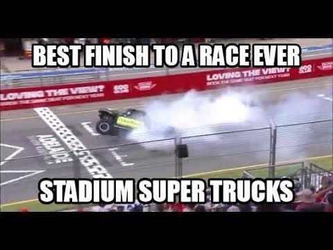 BEST FINISH TO A RACE EVER  - Stadium SUPER Trucks - Adelaide 2018 Race 3