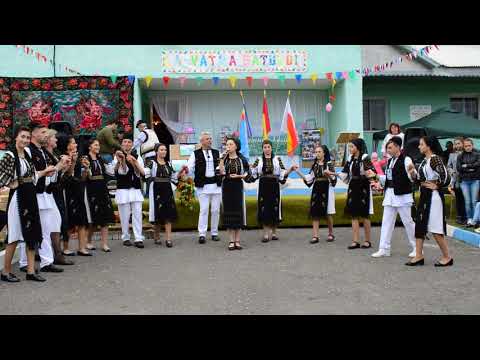 Adelina Zamfir şi "Ciobănaşul" (Corbi, Argeş) La vatra satului - Vasilcău, 1 octombrie 2017