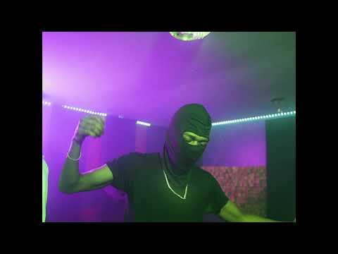 EBK Floxks - "Beautiful Girls" (Official Music Video) | Shot By @MansaFID