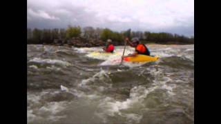 preview picture of video 'kayak mauve sur loire'