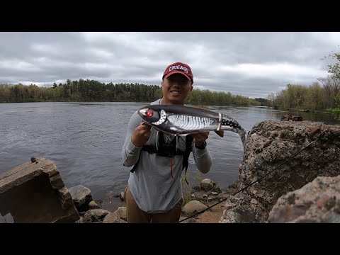 CRAZY blowup actions on the WISCONSIN RIVER