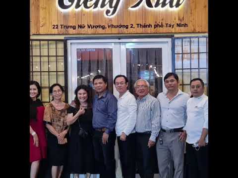 Thể hiện bởi Hoàng Thông