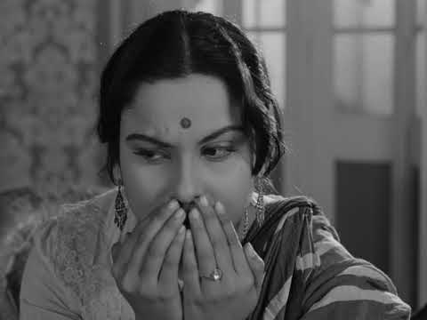 Charulata - Ami Chini Go Chini Tomare (English Subtitles) HD | Kishore Kumar | Satyajit Ray