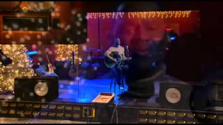 Brian McKnight   Acoustic Christmas Medley   Holiday Special