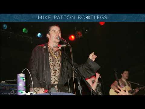 2002/01/17 Lovage - Bowery Ballroom, New York, NY, USA (Late Show)