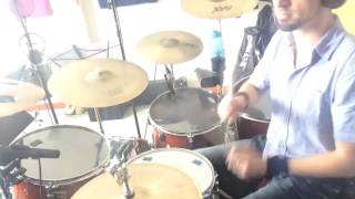 This type of Funk- Drum cover by Martin Plante