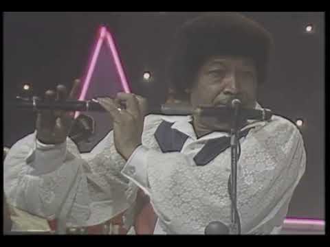 La Original de Manzanillo / Canta Cándido Fabre  - Mi Sombrero de Yarey.