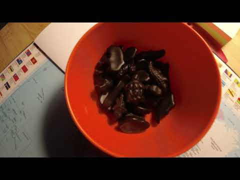 MongoTV_11445 - Del 1 - SPISER SKÅL LAKRIDS PÅSKE SØNDAG AFTEN