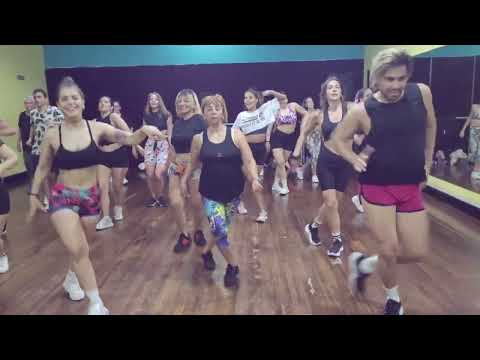 IMPLORANDO PRA SENTAR / CHAMA NO SWING - MALANDRAS CIA