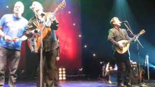 Great Big Sea with Spirit of the West - &quot;Old Black Rum&quot;