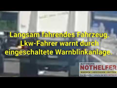 Geplatzter Reifen - Langsam fahrendes Wohnmobil auf der Autobahn 1 (A1)