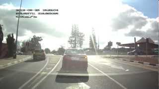 preview picture of video 'Bad Driving - De Villiers Street, Durbanville, Cape Town'