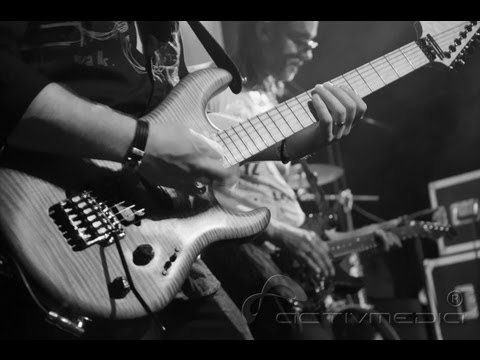 Huchard Laurent Guitar - By Julien (DJUL) Lacharme