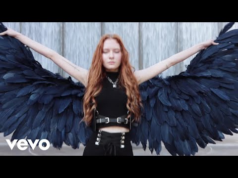 Lilith Max - Birds of a Feather