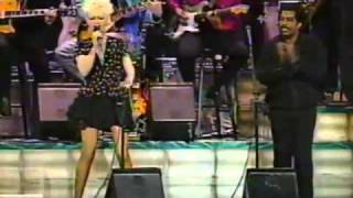Cyndi Lauper Ben E King Billy Joel - Sweet Soul Music Medley