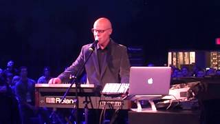 Thomas Dolby Performs &quot;Europa &amp; The Pirate Twins&quot; Live Video | MikesGigTV