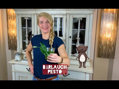 Unglaublich leckeres Bärlauch Pesto mit Olivenöl, Parmesan und Pinienkernen selber machen