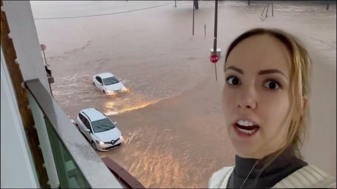Vlog: потоп в Турции: такого я не видела! Затоплен наш гараж с машиной. Люди плывут.