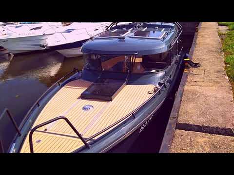 Катер алюминиевый XO 270 Front Cabin  для прогулок по реке| Yachts Expert