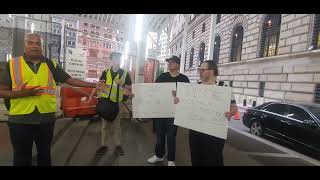 Passengers Unite protest against OMNY at State Comptroller office building 