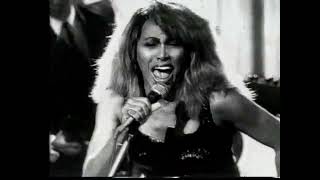 TINA TURNER Overnight Sensation