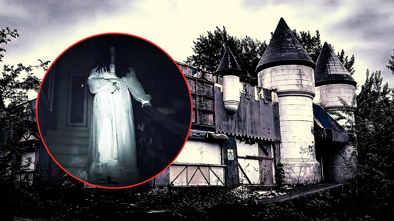 We Explore a Haunted Abandoned Theme Park!