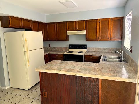 AFFORDABLE TOWN HOME IN TEMPE!! property video