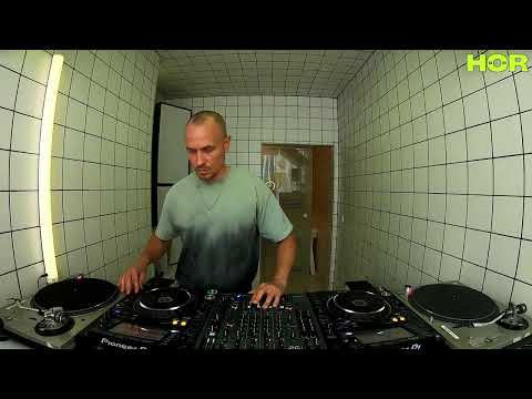 Robert Dietz / August 27 / 5pm-6pm