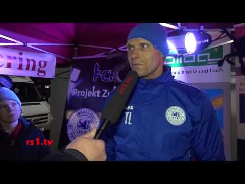 2016-02-03 Thorsten Legat nach dem Dschungel beim Training FC Remscheid