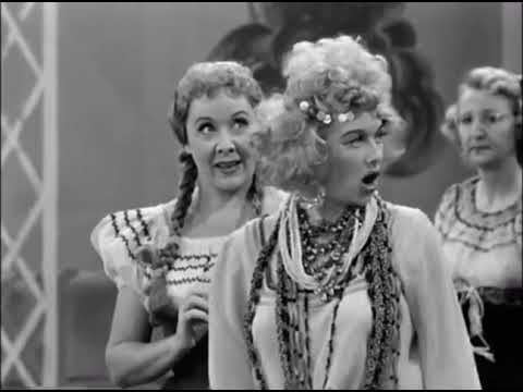 I Love Lucy - Queen of the Gypsies