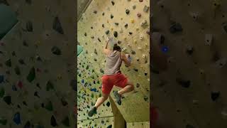 😫 A4 pulley partial tear… bouldering injury #moonboard