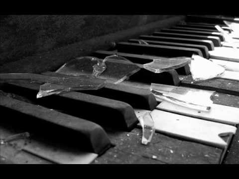 Scripted Memories - a perfect failure ( piano demo version )