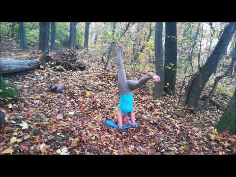 Yoga headstand variation