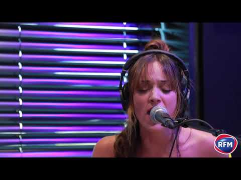 Léa Castel - Le Grand Saut - Session Acoustique RFM