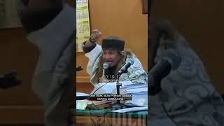 Download lagu Habib Bahar bin Smith : Inilah Jawaban Habib Bahar mengapa beliau di PENJARA!!! 🔥🔥 #story #shorts mp3