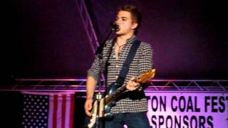 Hunter Hayes~Rainy Season Live