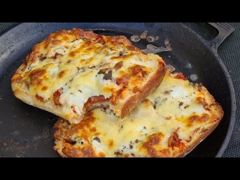 2 tranches de pain deviennent une pizza  ✔ Pizza 10 minutes (recette  économique )✔