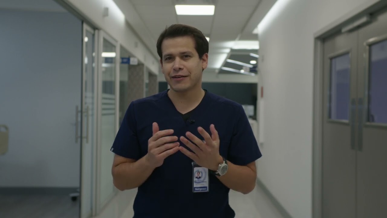 Is nausea normal after bariatric surgery?