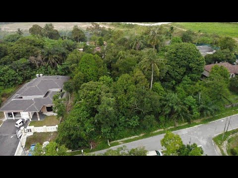 LOT BUNGALOW, KAMPUNG SUNGAI SERAI, RAWANG . video
