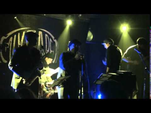 Kottarashky & The Rain Dogs - Babo Live feat. Nufri