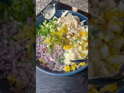 Chicken and egg salad with pickles and Dill #cocinandoconrbk #chikensalad