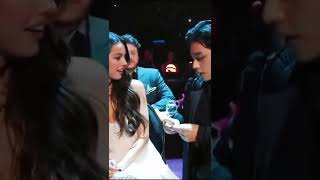 Momento de Taehyung y Olivia Rodrigo en los Grammys 2022🤯 #taehyung #bts #grammys